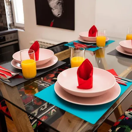 Apartman Authentic Design 2bdr Apartment in old town *